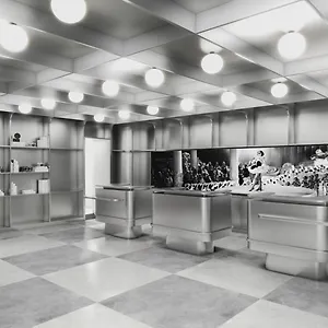 4* Hotel Revery Downtown, Curio Collection By Hilton
